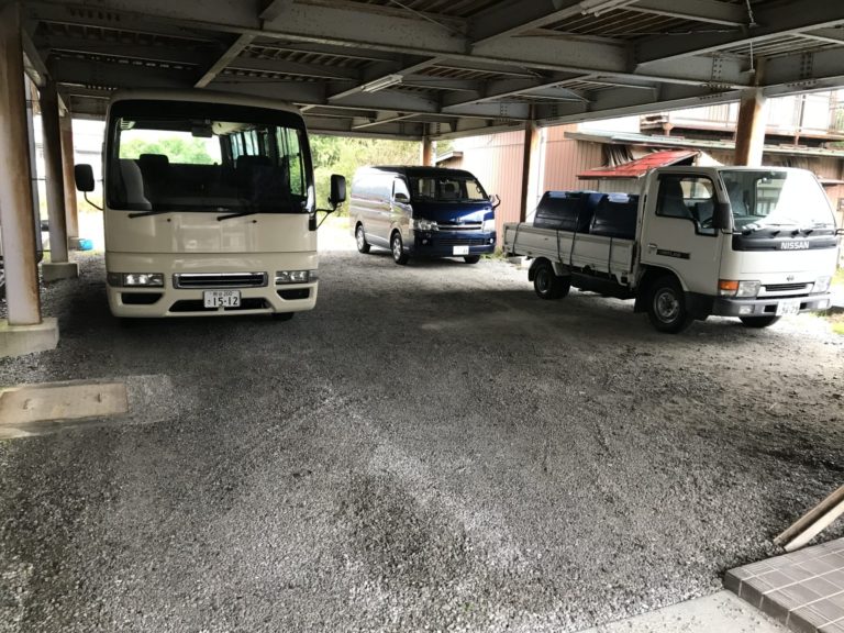 飯塚事務所・店舗　駐車場